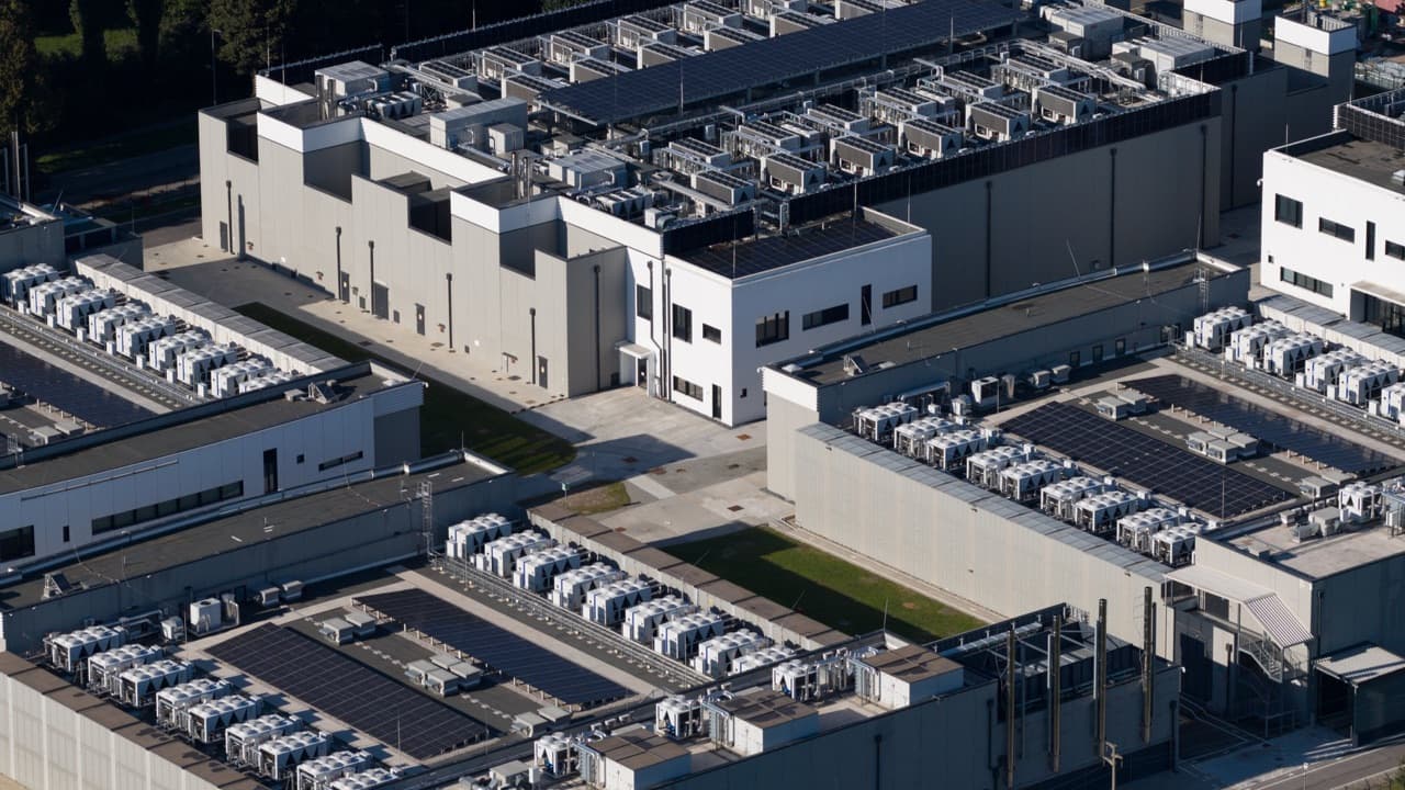 Energy calculation and operations reporting